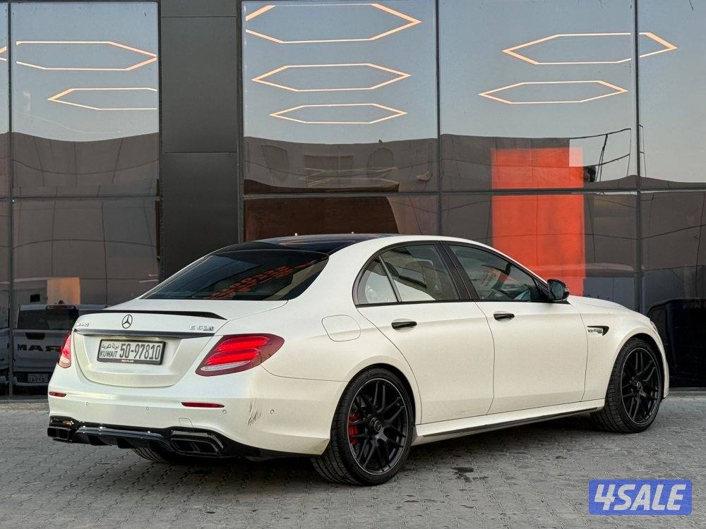 MERCEDES E63 S AMG _2019 صبغ الوكالة3