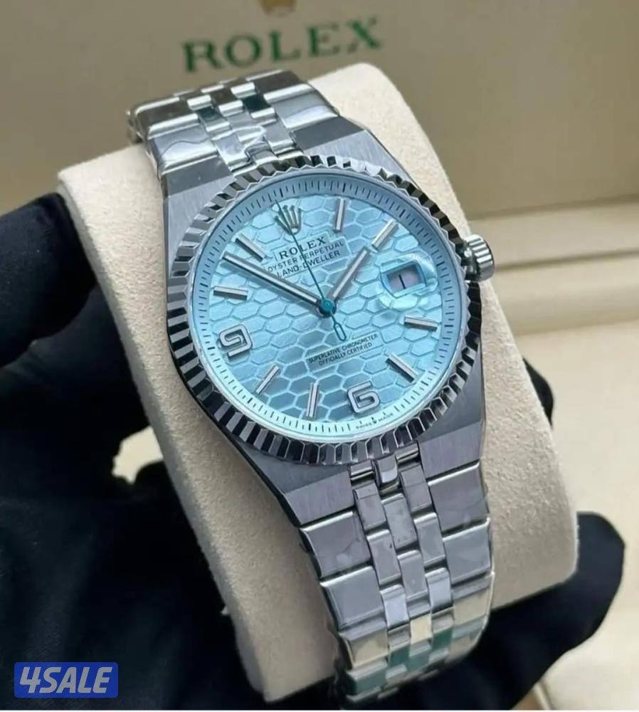 الاول بعالم الساعات شي مرتب14