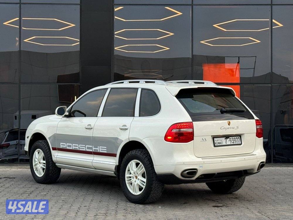PORSCHE CAYENNE S _ 20104