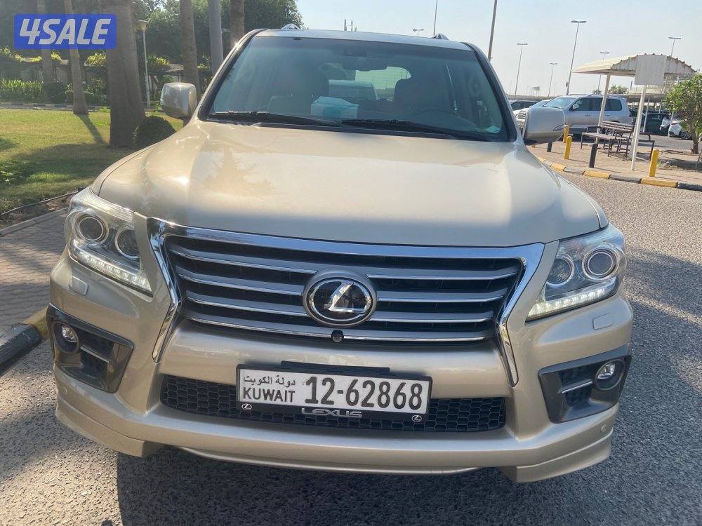الروضة جيب لكزس LX570 بحالة ممتازة 2013 قمة بنظافة كامل امواصفات سبورت1