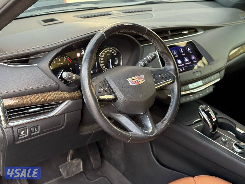 CADILLAC XT4 _2020 عداد 40 الف فقط6