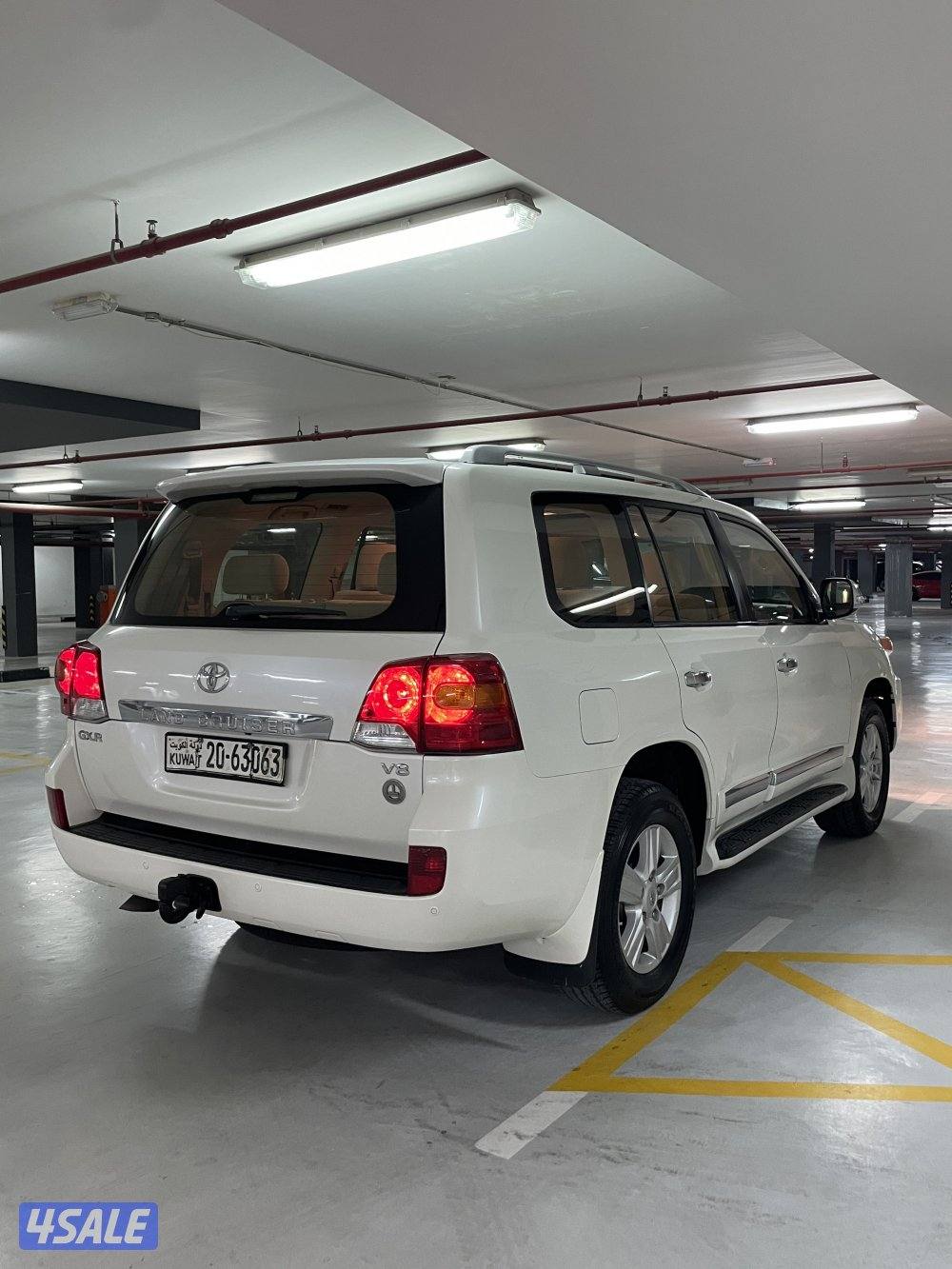 📍لاند كروزر GXR 20138