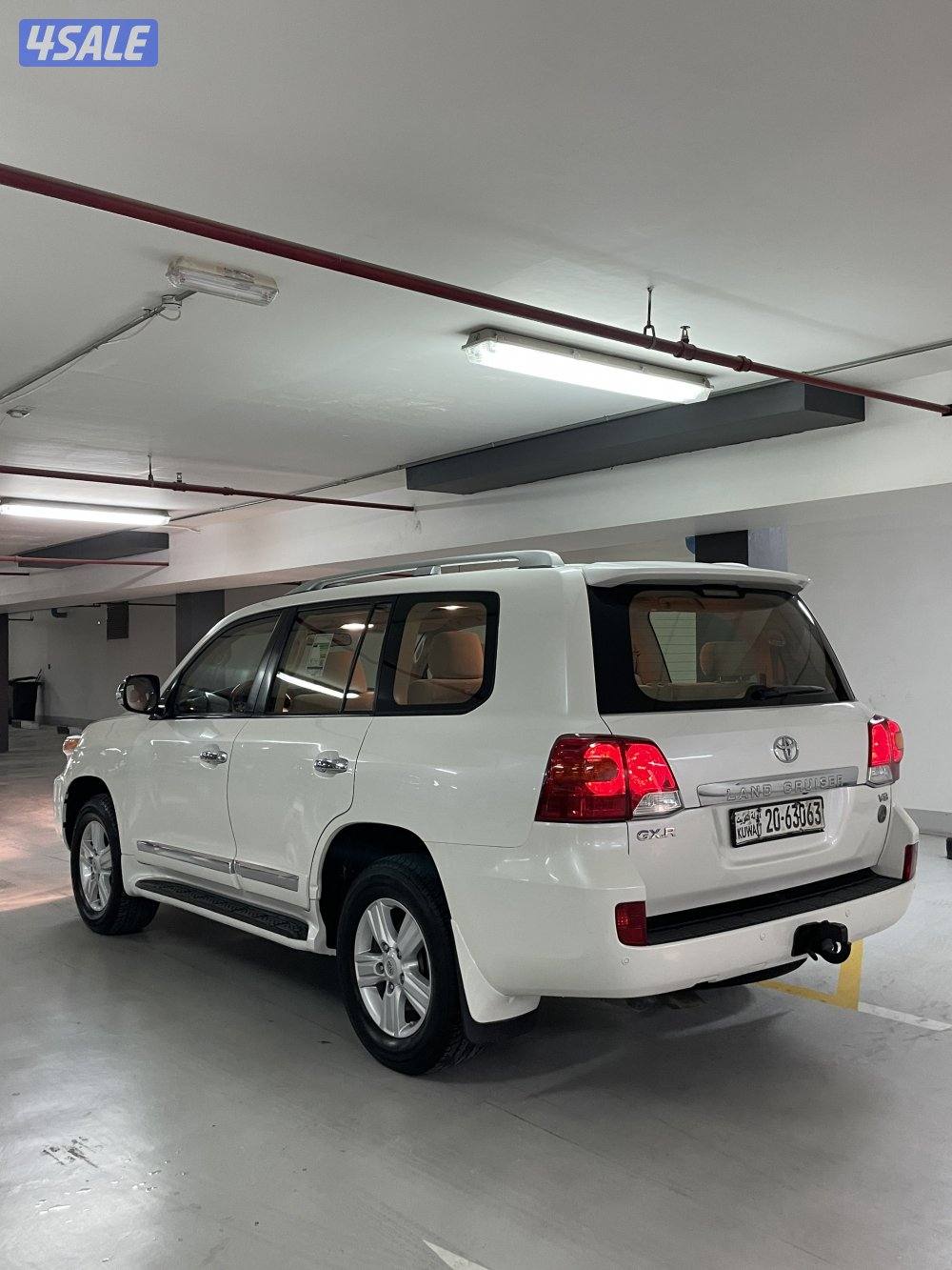 📍لاند كروزر GXR 20136