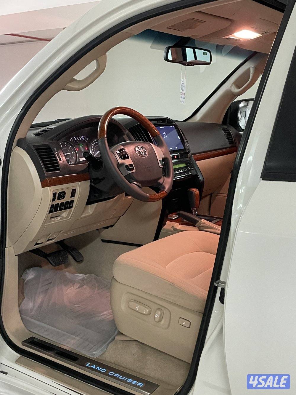 📍لاند كروزر GXR 201313