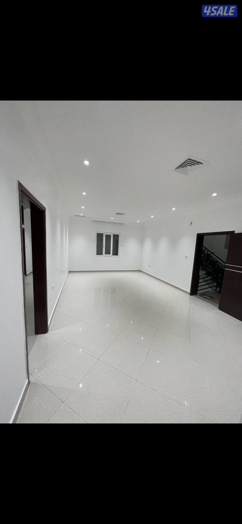 العقيله للايجار شقق  5 غرف / 3 غرف  / 2 غ / 1 غ / 5 غ  تشطيب  ديلوكس2