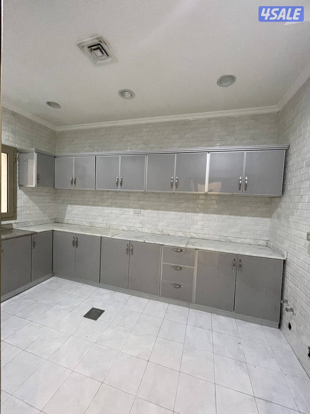 العقيله للايجار شقق  5 غرف / 3 غرف  / 2 غ / 1 غ / 5 غ  تشطيب  ديلوكس12