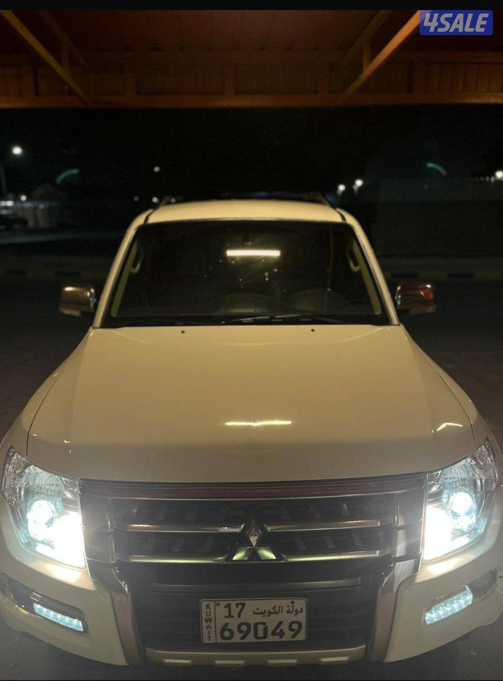 باجيرو 2020 ماشي ٢٥٠٠٠ ألون ابيضّ بحاله ممتازه2