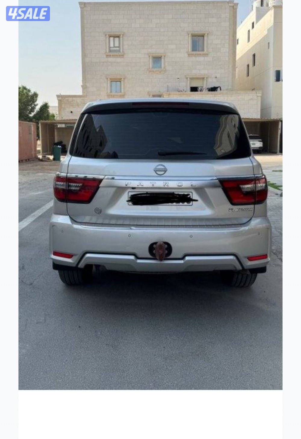 للبيع باترول بلاتنيوم 20232