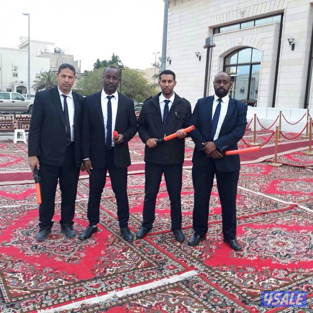 تأجير كراسي خيم كنفات وبنشات زينه خدمه إيقاف السيارت خدمه ضيافه رجالي1