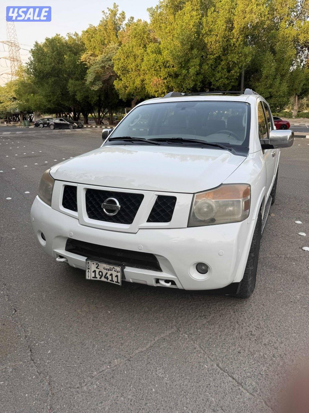 Nissan armada2