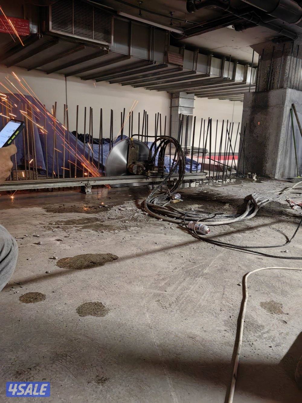 قص خرسانه وتثقيب وتكسير الخرسانه المسلحه 
((ترميمات عامه ))
١-تكسير سر0