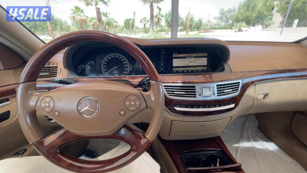 للبيع مرسيدس S350L البشر موديل 2010 مواصفات بنوراما ماشي 220 الف1