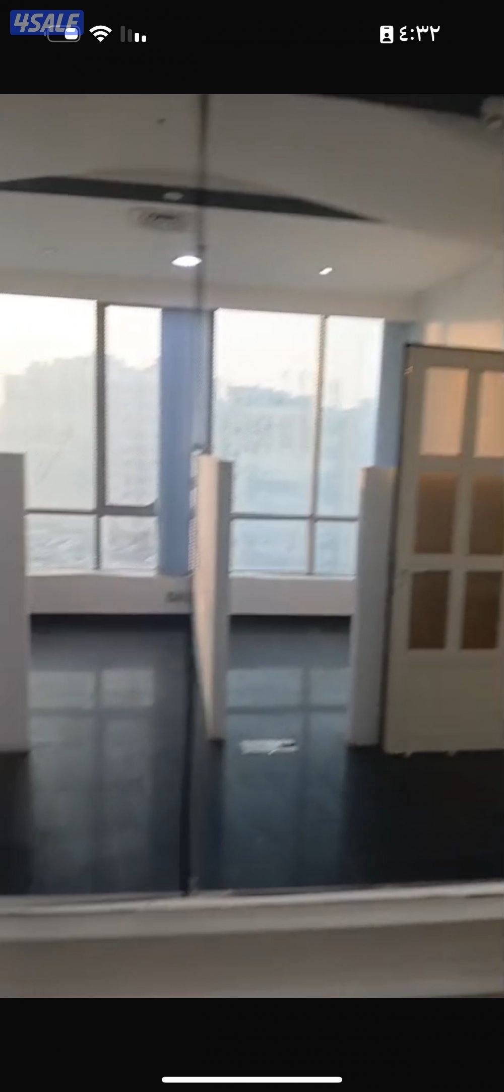 للإيجار دور فخم مشطب بالكامل مساحة ١٣٠ متر رقمين مدني الطابق الخامس4