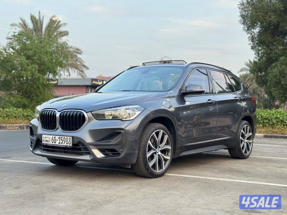 للبيع BMW X1 موديل 2021 الغانم ماشي 56 ألف بحاله نظيفه جدااااا0