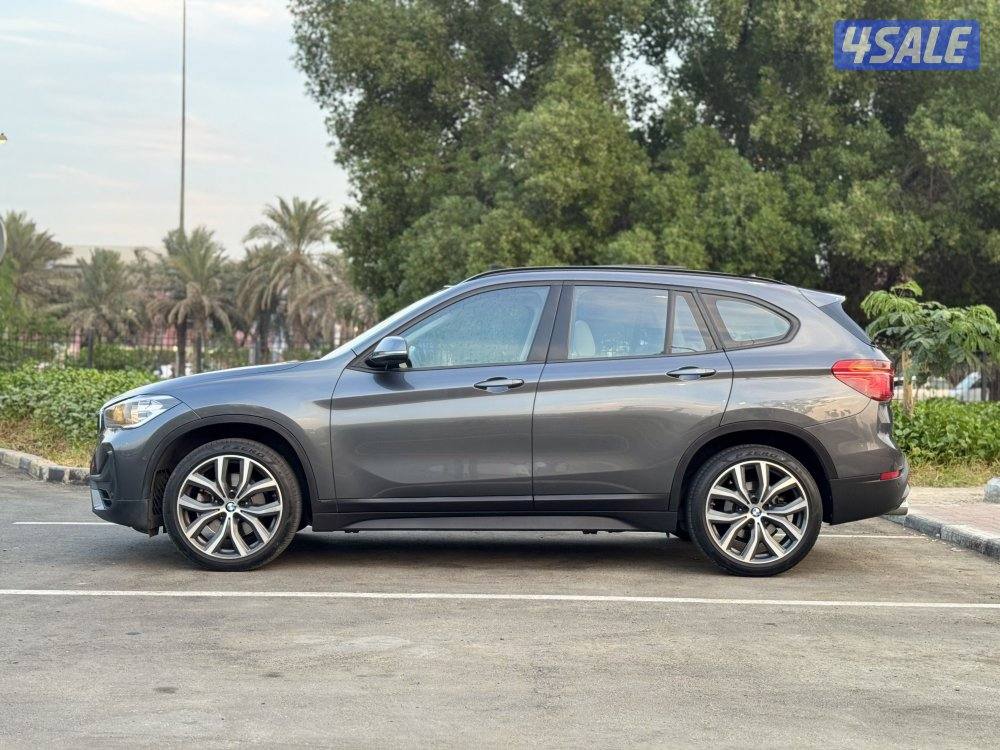 للبيع BMW X1 موديل 2021 الغانم ماشي 56 ألف بحاله نظيفه جدااااا2