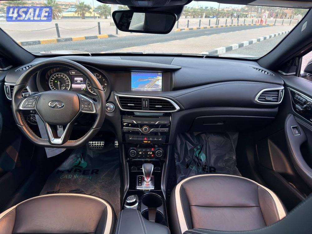 للبيع إنفينتي Q30 S موديل 2018 سبورت كامل المواصفات ماشي 43 ألف5