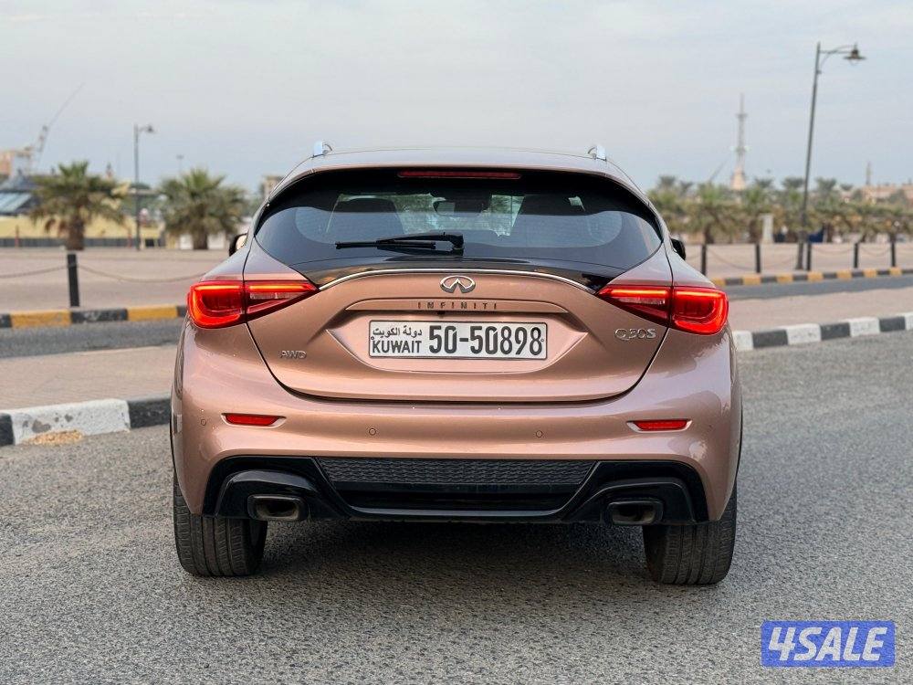 للبيع إنفينتي Q30 S موديل 2018 سبورت كامل المواصفات ماشي 43 ألف13