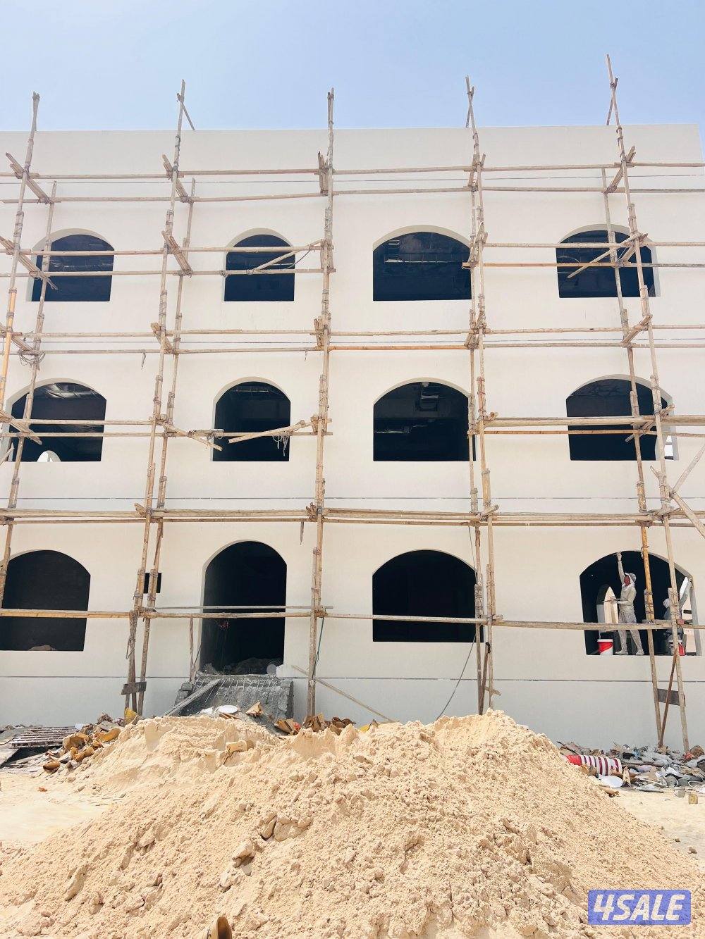 ابو سند لجميع الترميمات والتكسير والمساح1