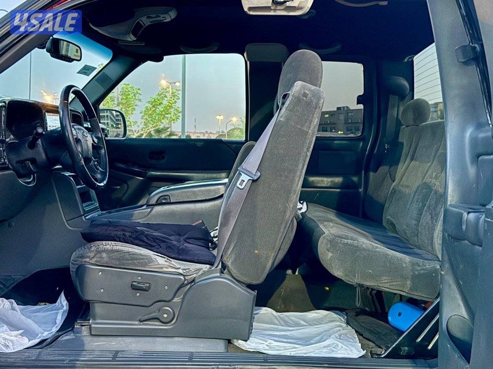 للبيع وانيت سيلفرادو 2004 قماره ونص دبل قير10