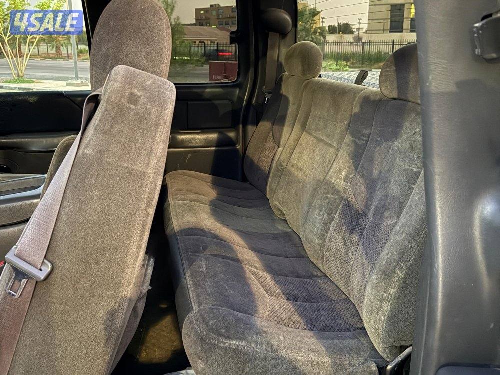 للبيع وانيت سيلفرادو 2004 قماره ونص دبل قير12