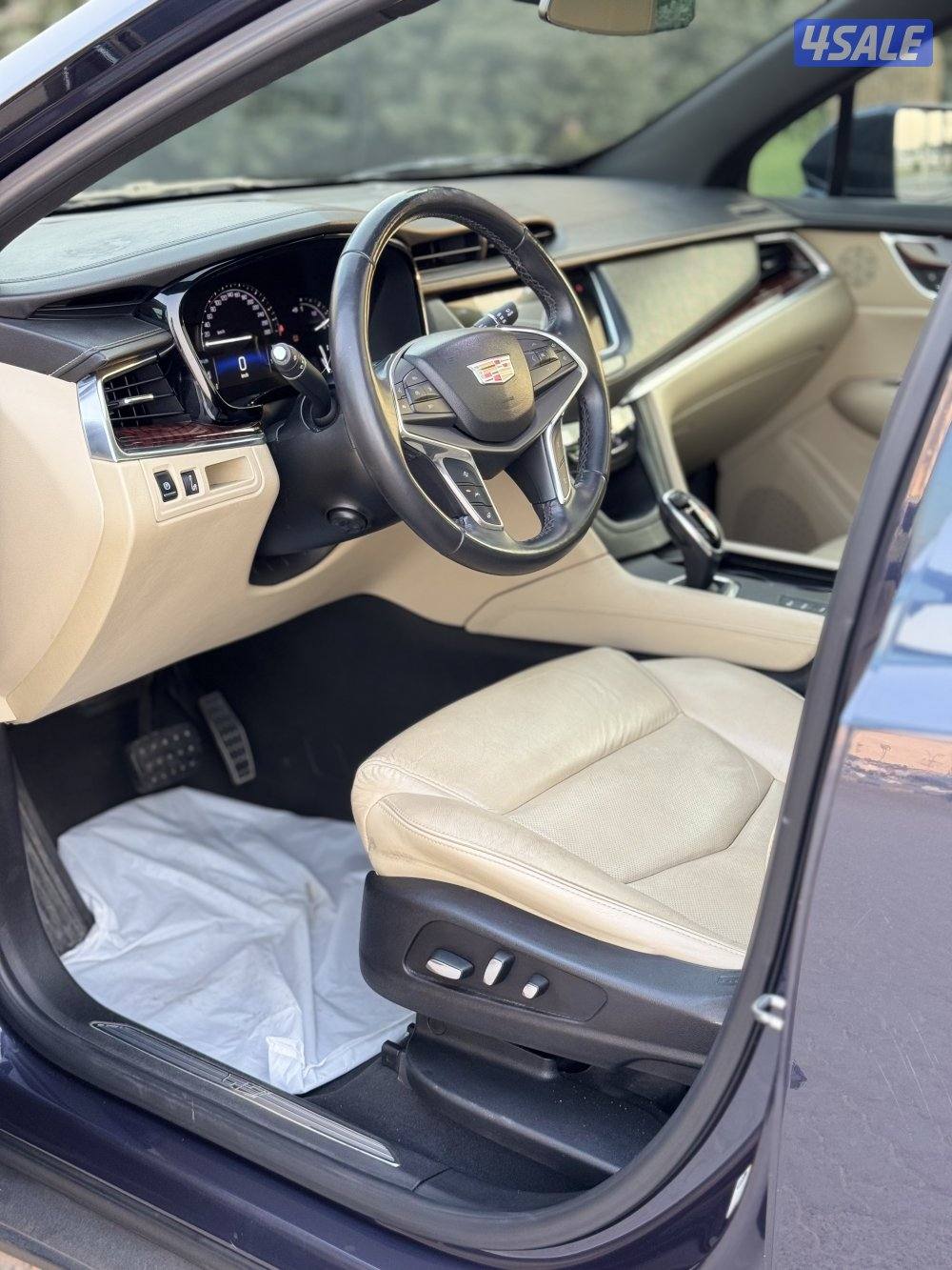 جيب XT5 الغانم 2018 عداد 158 ألف كامل المواصفات3