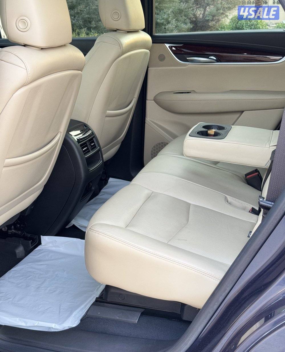 جيب XT5 الغانم 2018 عداد 158 ألف كامل المواصفات5