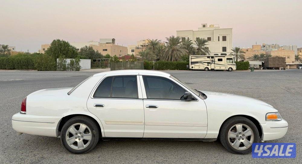 بحالة ممتازة جدا فورد كراون فكتوريا 2012 الوزان صبغ الوكالة عدا قطعة6