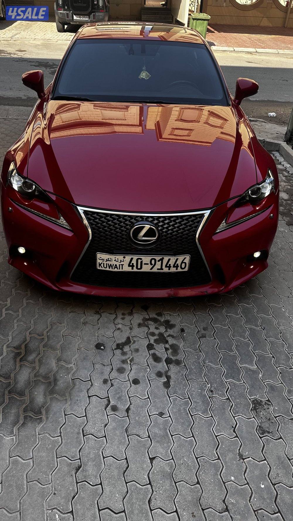 لكزس سبورت is350  بحالة ممتازة 20161