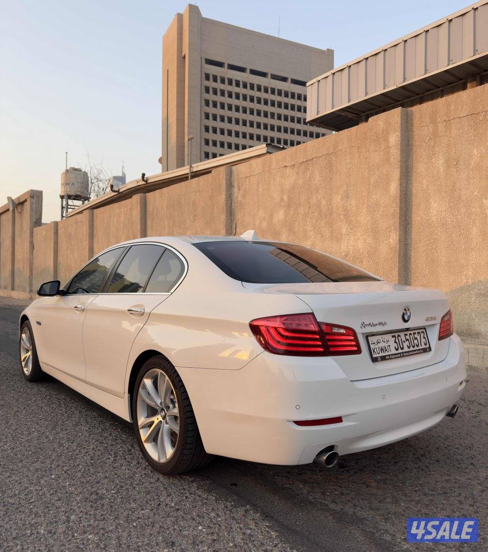 BMW 535i ستة سلندر4