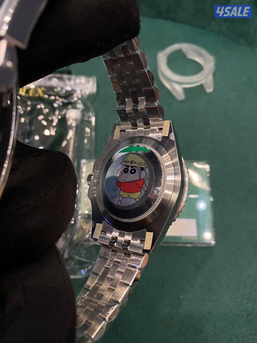 ساعات من مصانع VSFوARF2