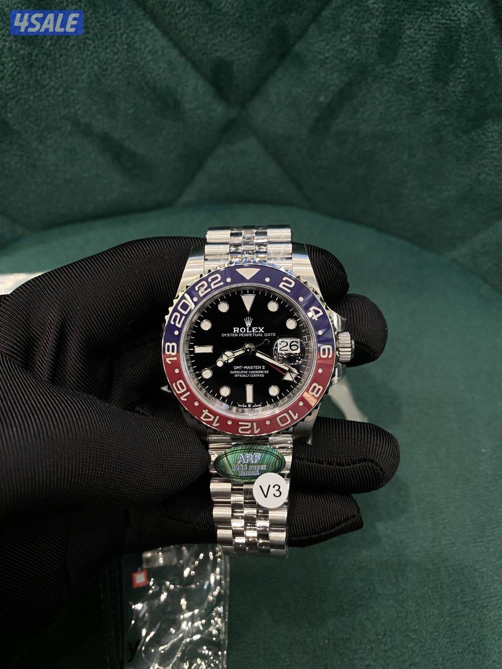 ساعات من مصانع VSFوARF11