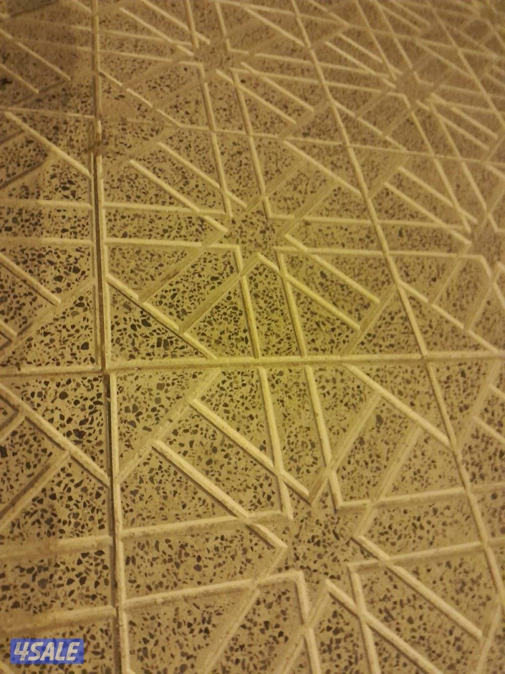 معلم بلاط متدخل وكربستون وصب مزييك أرضيات وجلي كاشي وجلي رخام  وتيل صن10