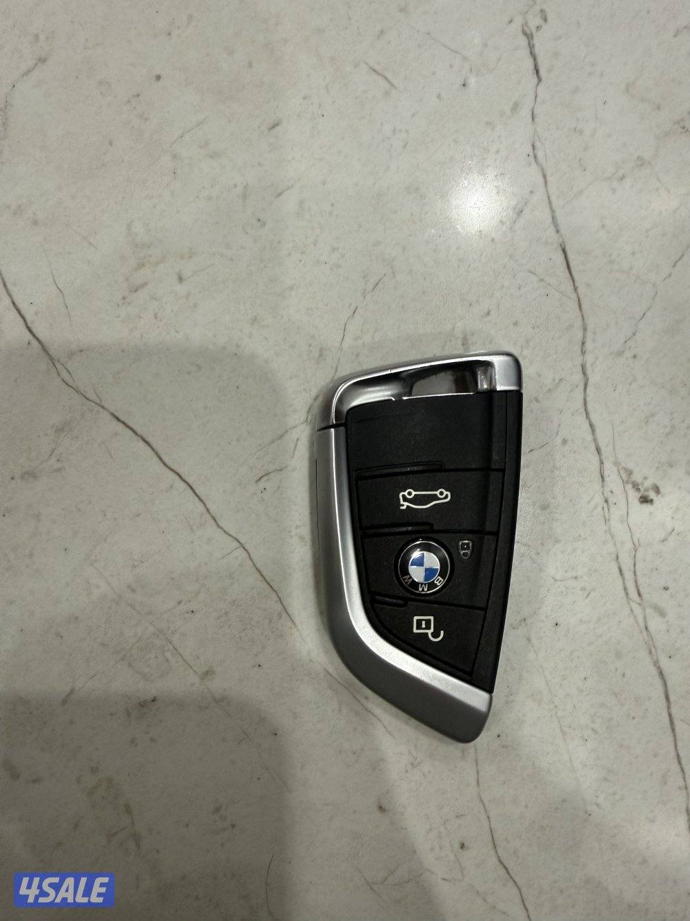 للبيع ريموت  بي ام X5  وريموت ميزاراتي جيبلي شبك قول SL4