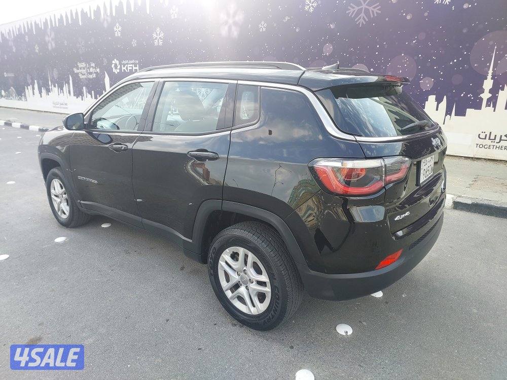 Jeep compass . 20197