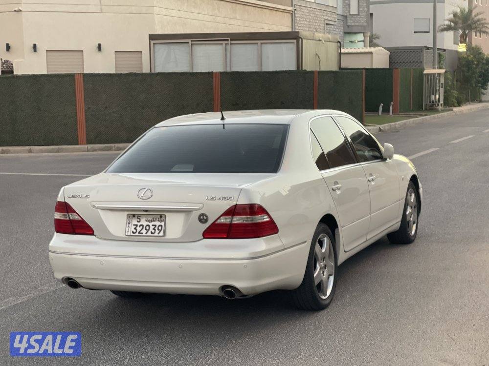 لكزس LS4303