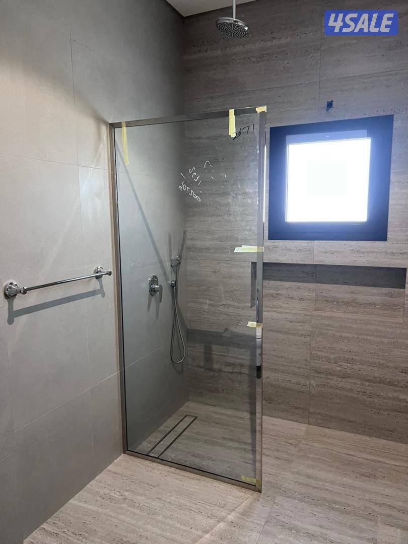 زجاج ومراته وشاور بكس3