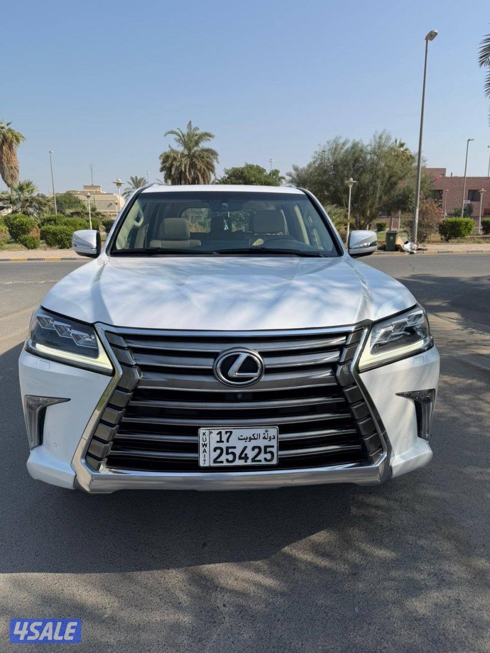 للبيع LX570 - صبغ وكاله - عداد١٤١1
