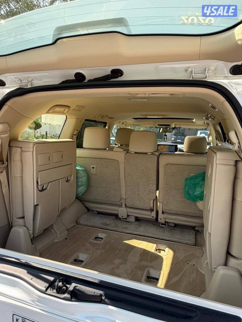 للبيع LX570 - صبغ وكاله - عداد١٤١10