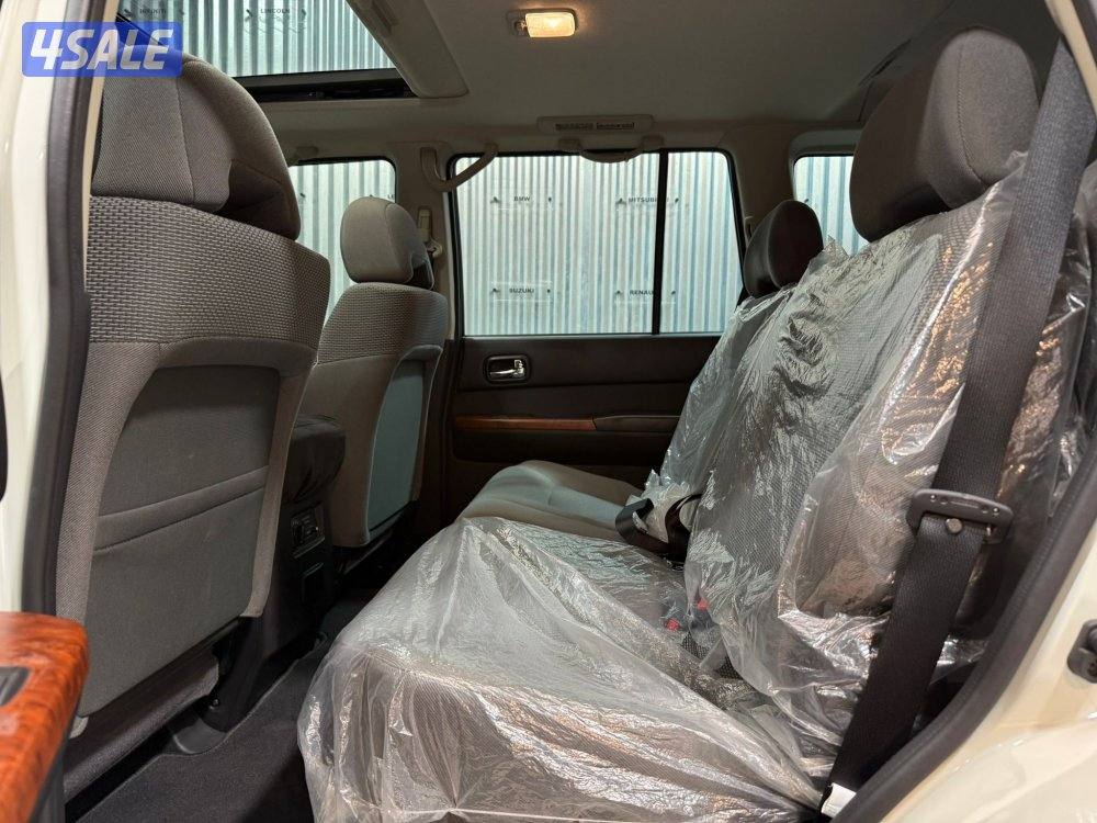 Nissan safari8