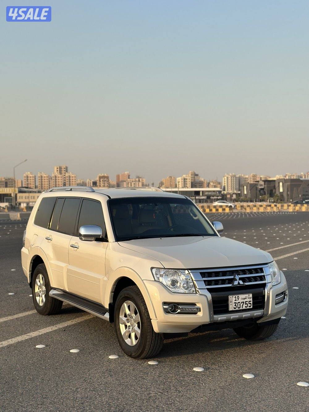 باجيرو موديل 2020 بحالة الوكاله شرط الفحص ب الكامل البدي قطعة وحده0