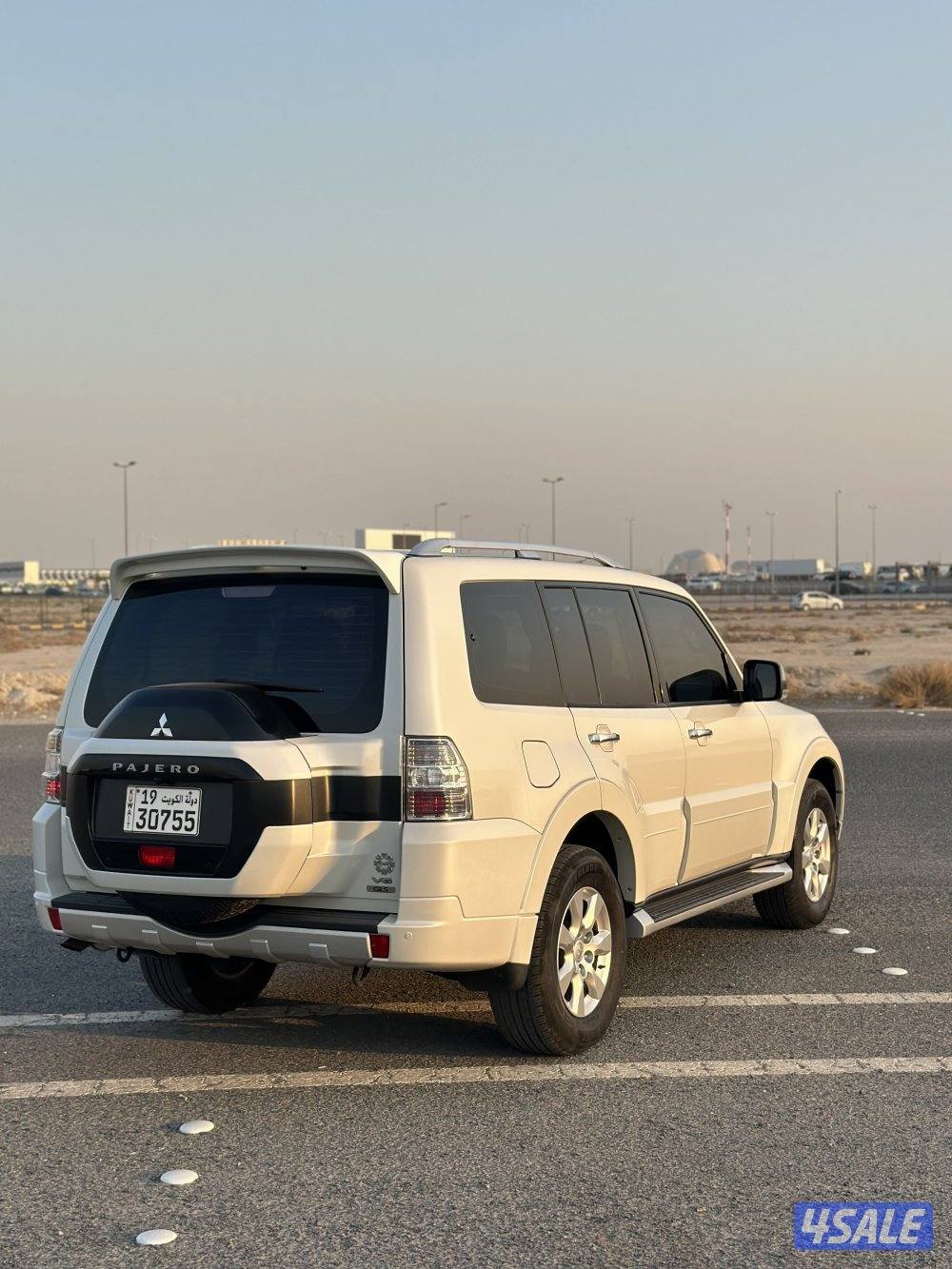 باجيرو موديل 2020 بحالة الوكاله شرط الفحص ب الكامل البدي قطعة وحده1