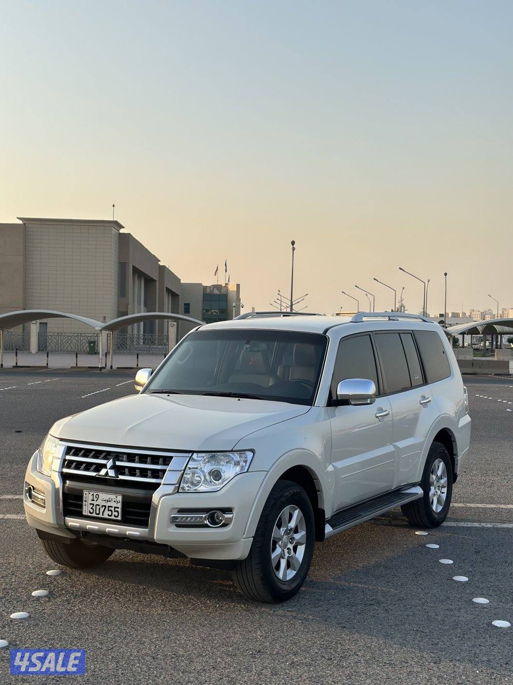 باجيرو موديل 2020 بحالة الوكاله شرط الفحص ب الكامل البدي قطعة وحده3