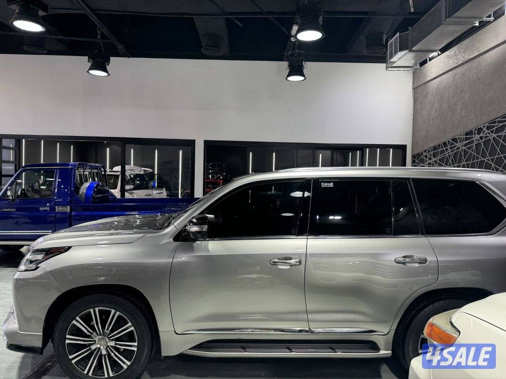 لكزس LX570 الدرجة الاولى 20162