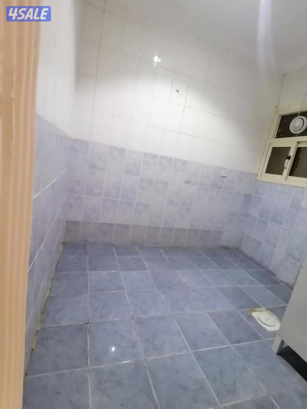 شقق خلوفاضي غرفةصالة حمام مطبخ كامل مصافط متوفرة على الخدمات متوفرة11