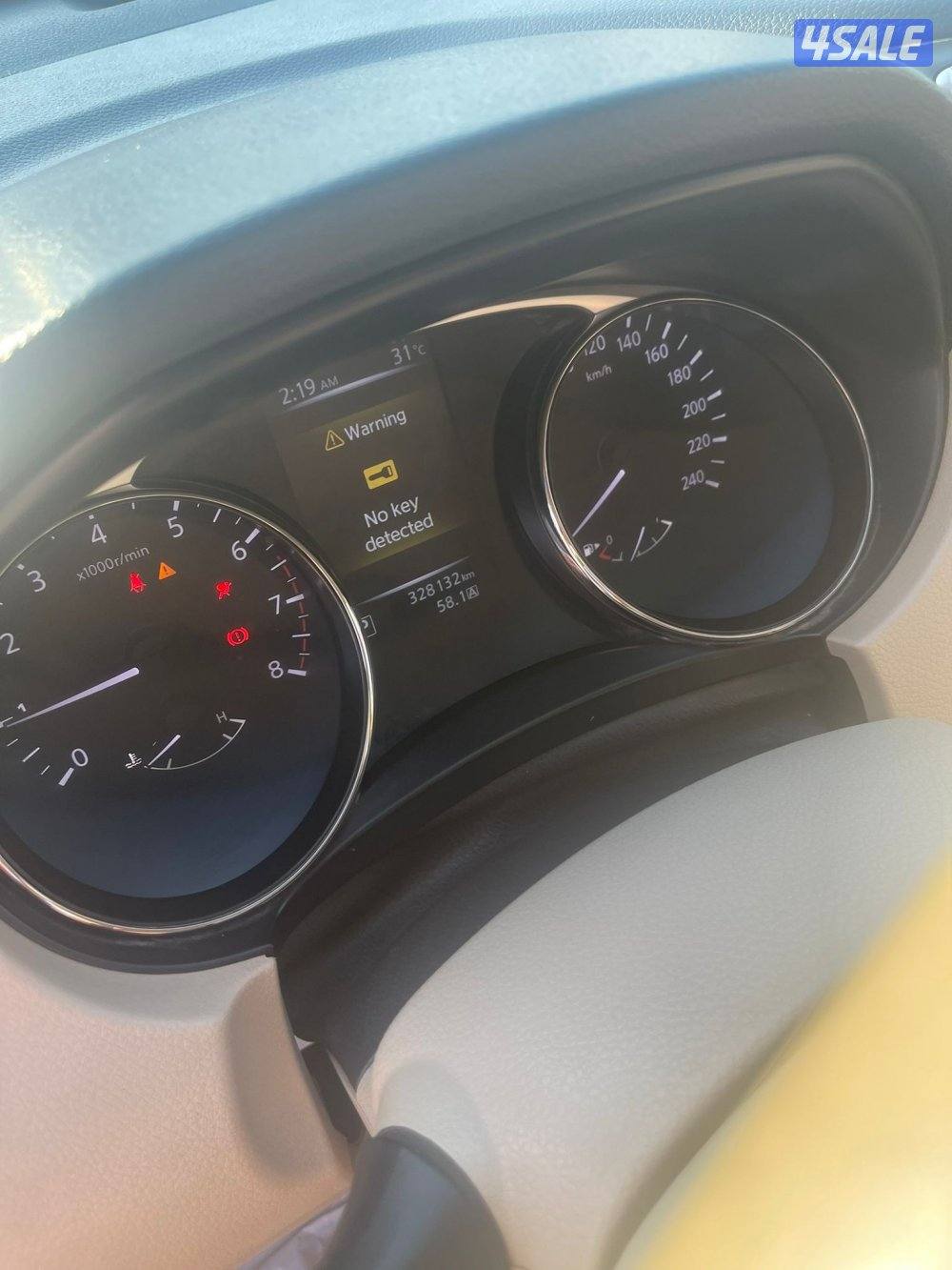 نيسان اكستريل ٢٠١٥ شرط الفحص بحالة ممتازة2