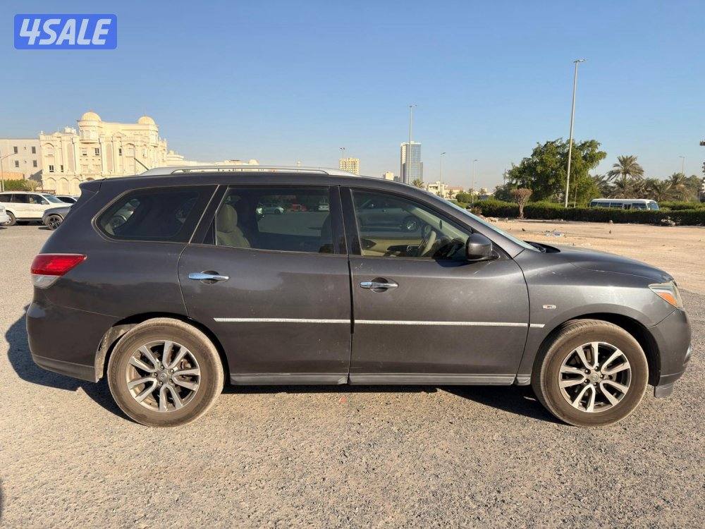 Pathfinder with TESLA Display0