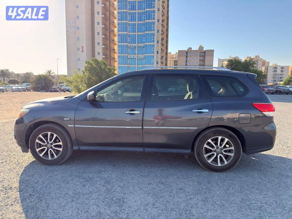 Pathfinder with TESLA Display2