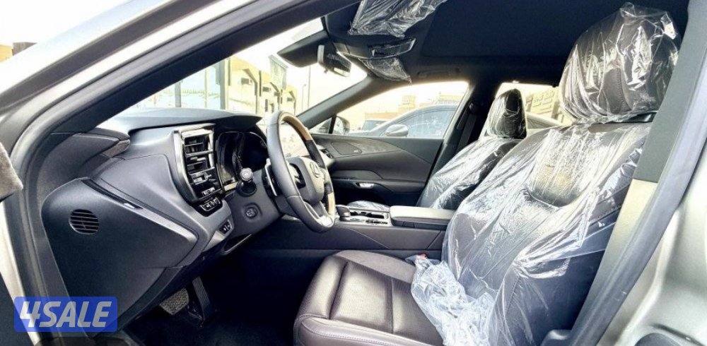 لكزس RX350 موديل2024 كامل المواصفات وكاله الساير للبيع2