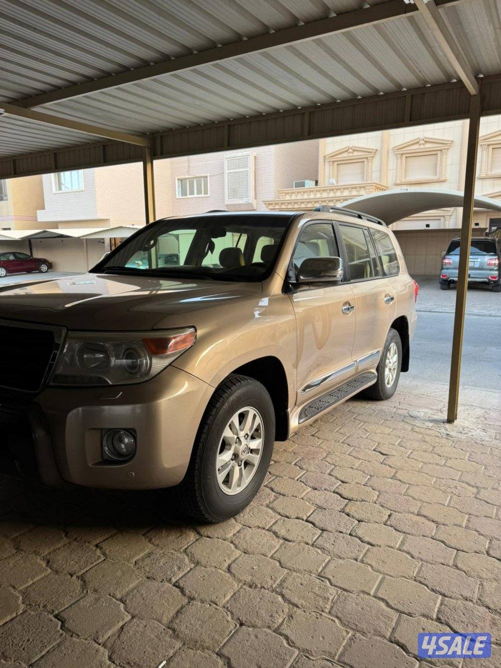 لاند كروز الساير 20124