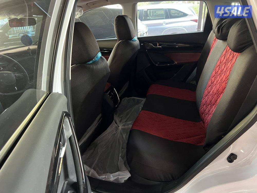 للبيع سيارة DFM AX7 موديل ٢٠٢٤ بحالة الوكالة13